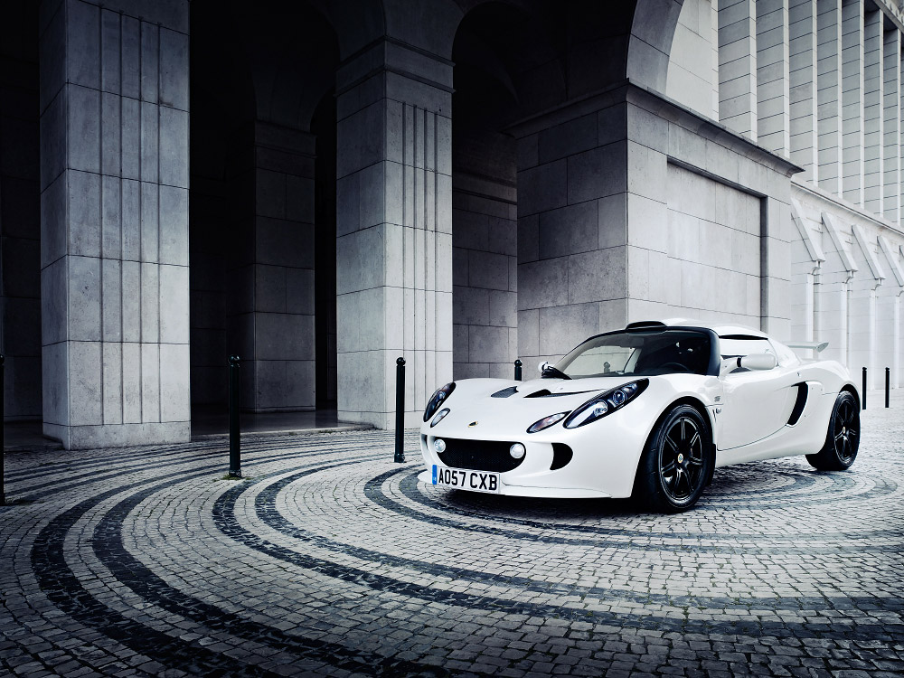 commissioned automotive photography